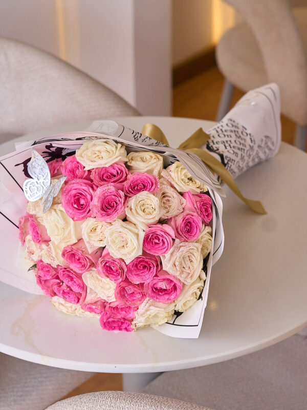 Ramo Rose