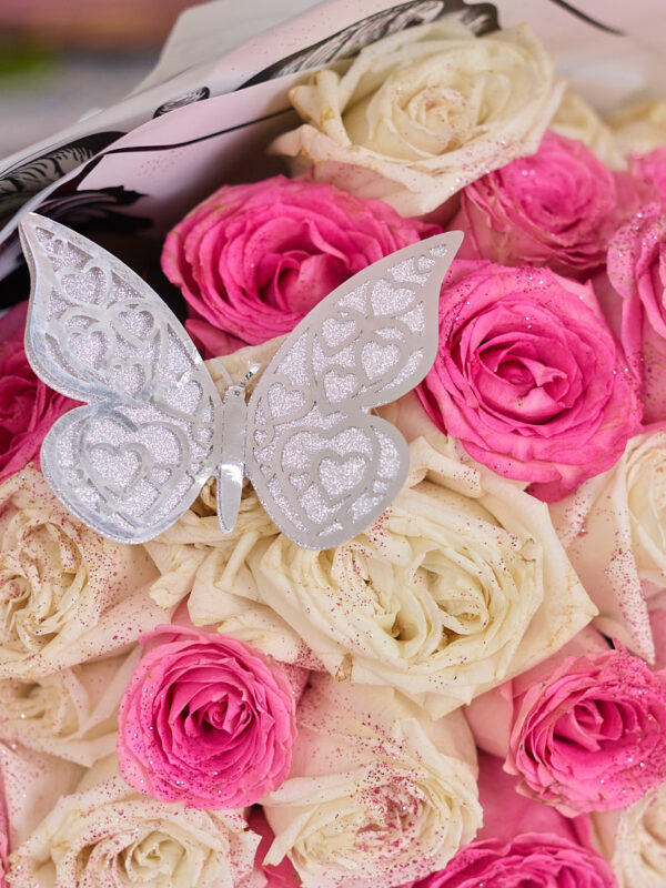 Ramo Rose